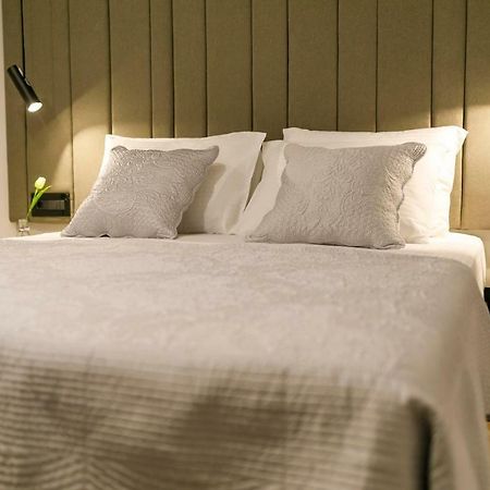 Le Soleil Rooms Split Eksteriør billede