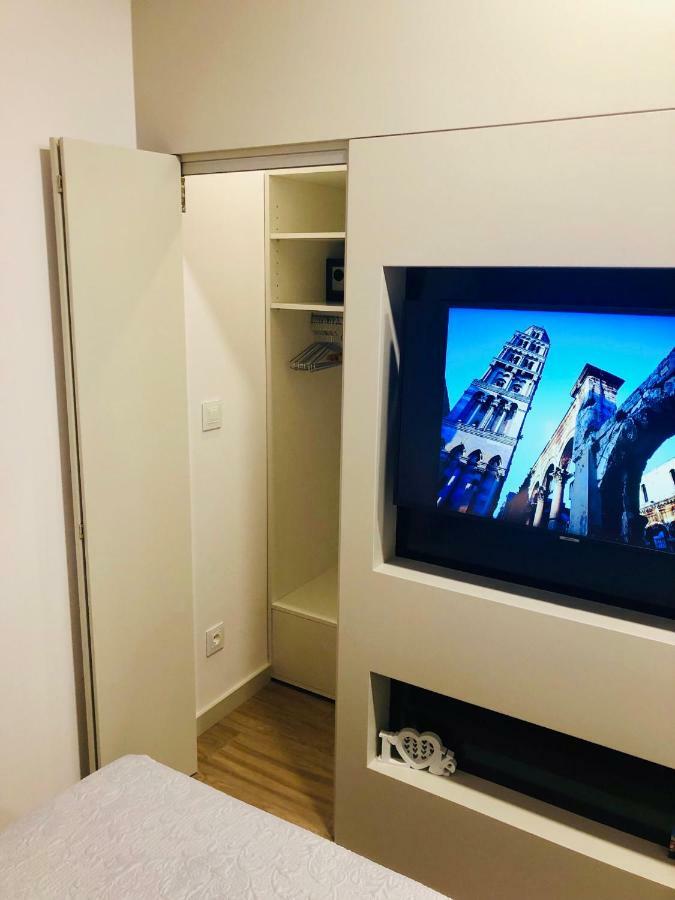 Le Soleil Rooms Split Eksteriør billede