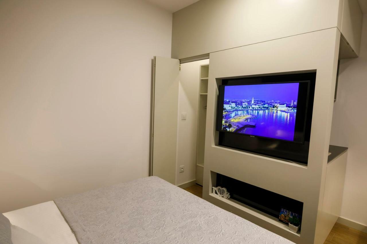 Le Soleil Rooms Split Eksteriør billede