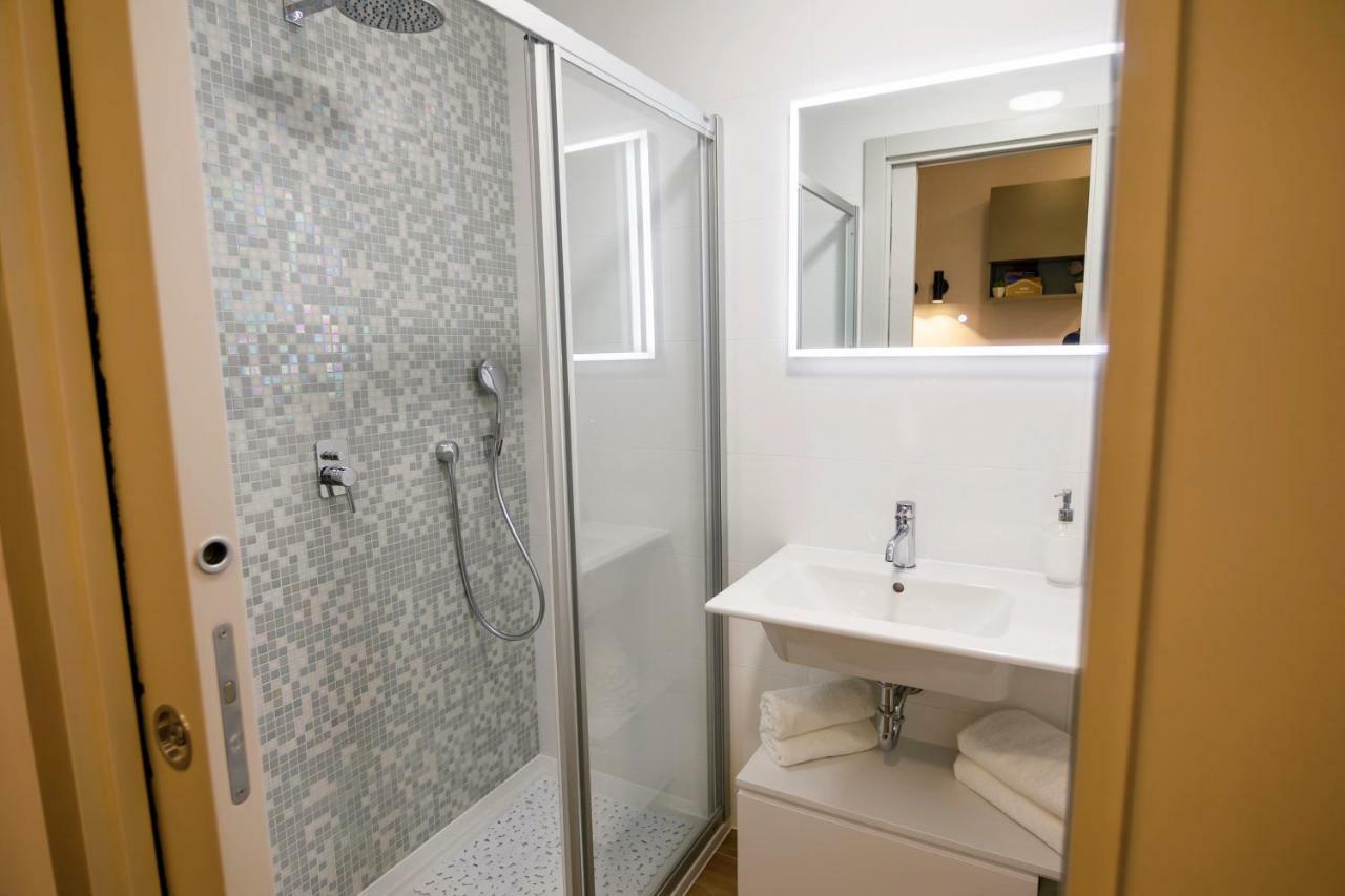 Le Soleil Rooms Split Eksteriør billede