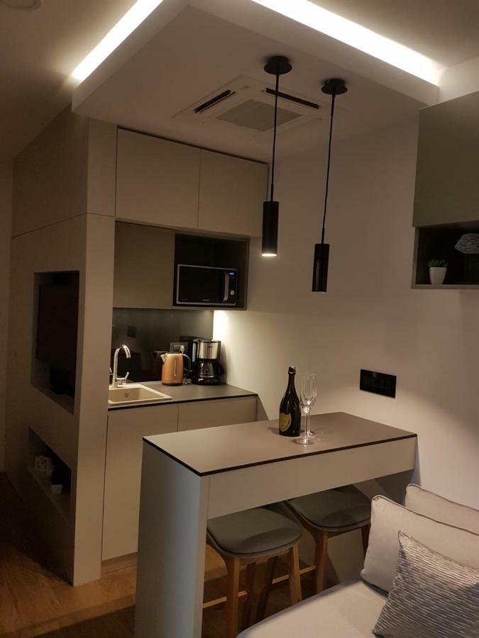 Le Soleil Rooms Split Eksteriør billede
