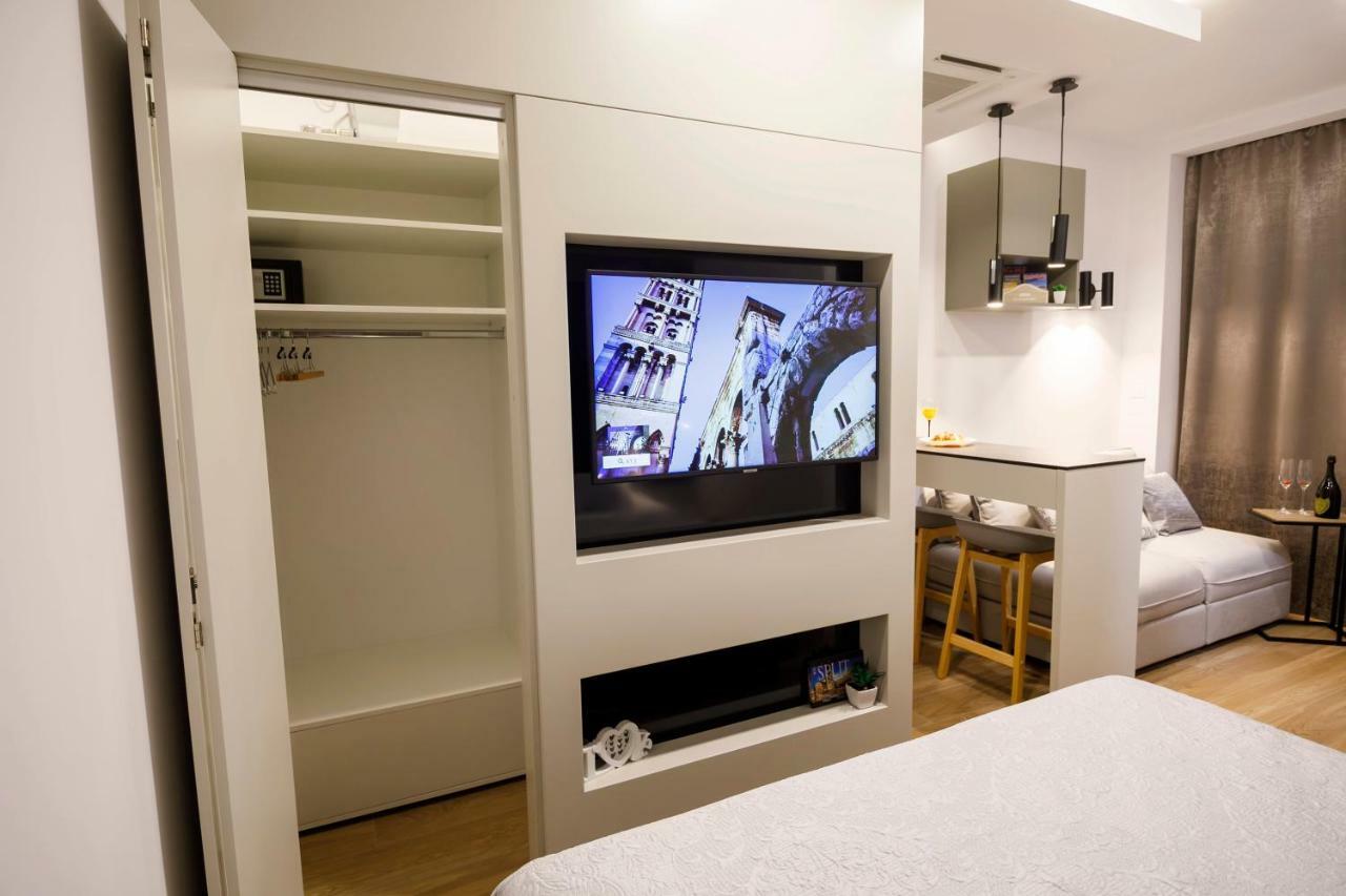 Le Soleil Rooms Split Eksteriør billede