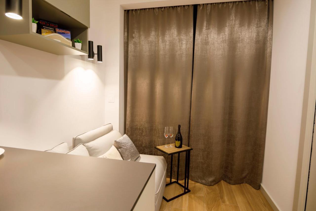 Le Soleil Rooms Split Eksteriør billede